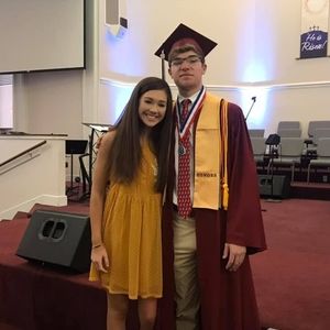 Meet your Posher, Della